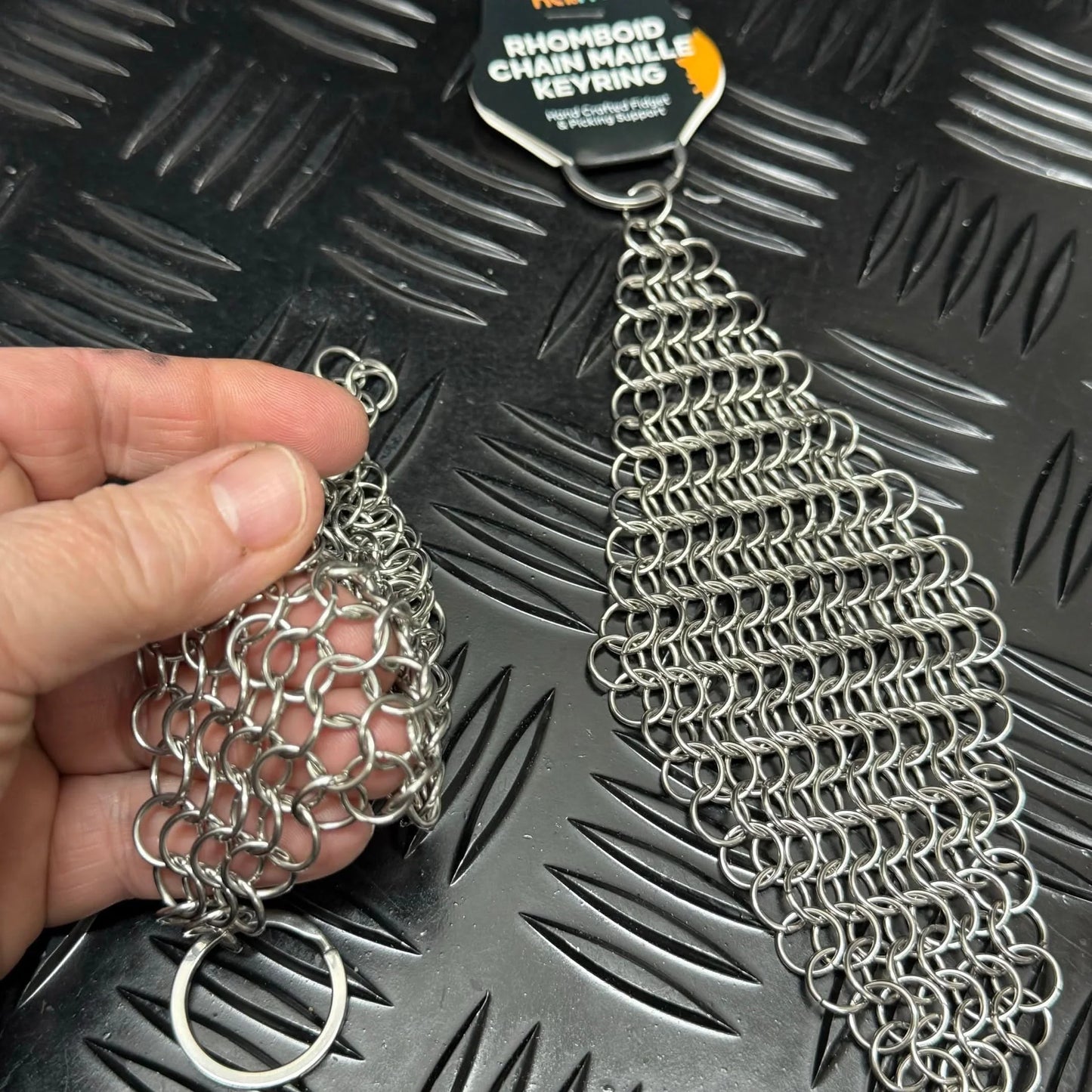 Kaiko Rhomboid Chain Maille Keyring