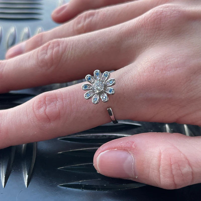 Diamante bloom spinning fidget ring