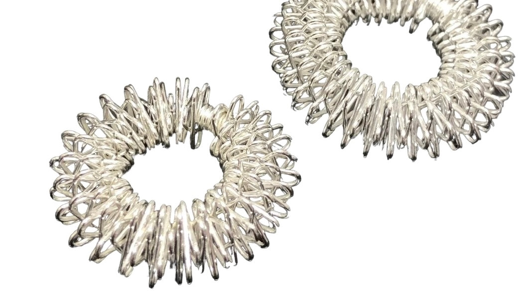 Silver Kaiko Finger Spikey Duo