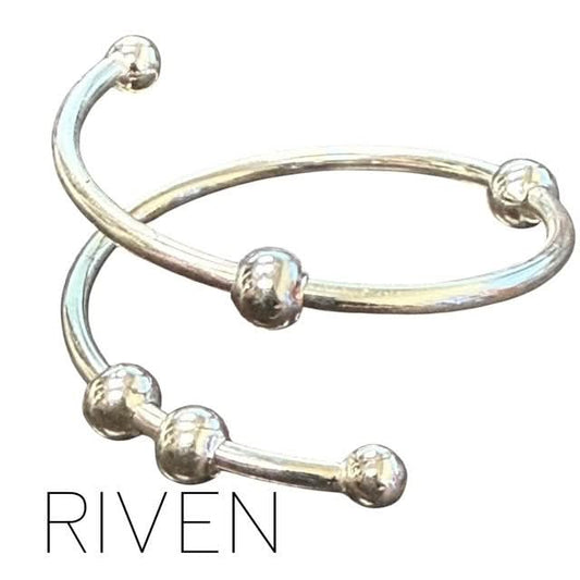 Kaiko Riven Fidget Ring wrap around design with 4 sliding balls