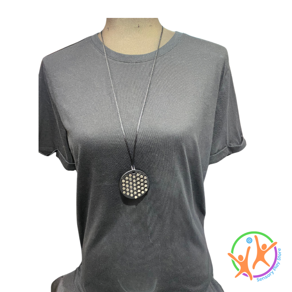 mannequin wearing the black Hailstorm Necklace 
