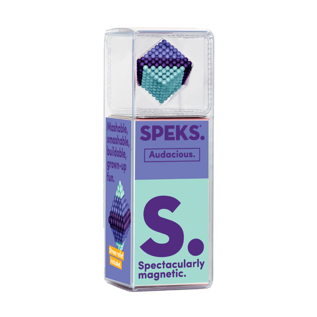 Speks Bold Audacious set in packaging on a white background