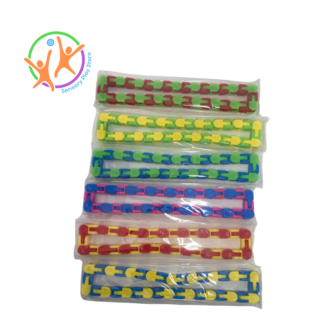 different colours of the plastic fidget chain link