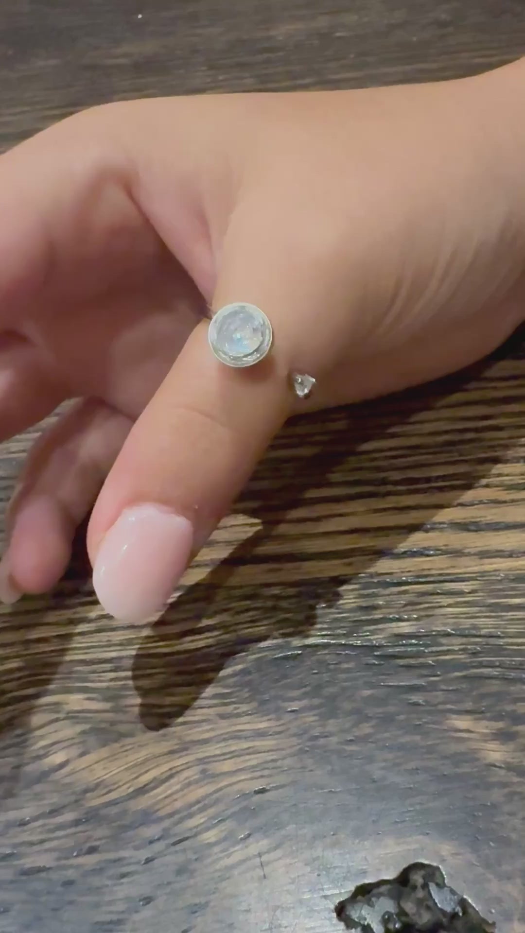 spinning diamante fidget ring by Kaiko