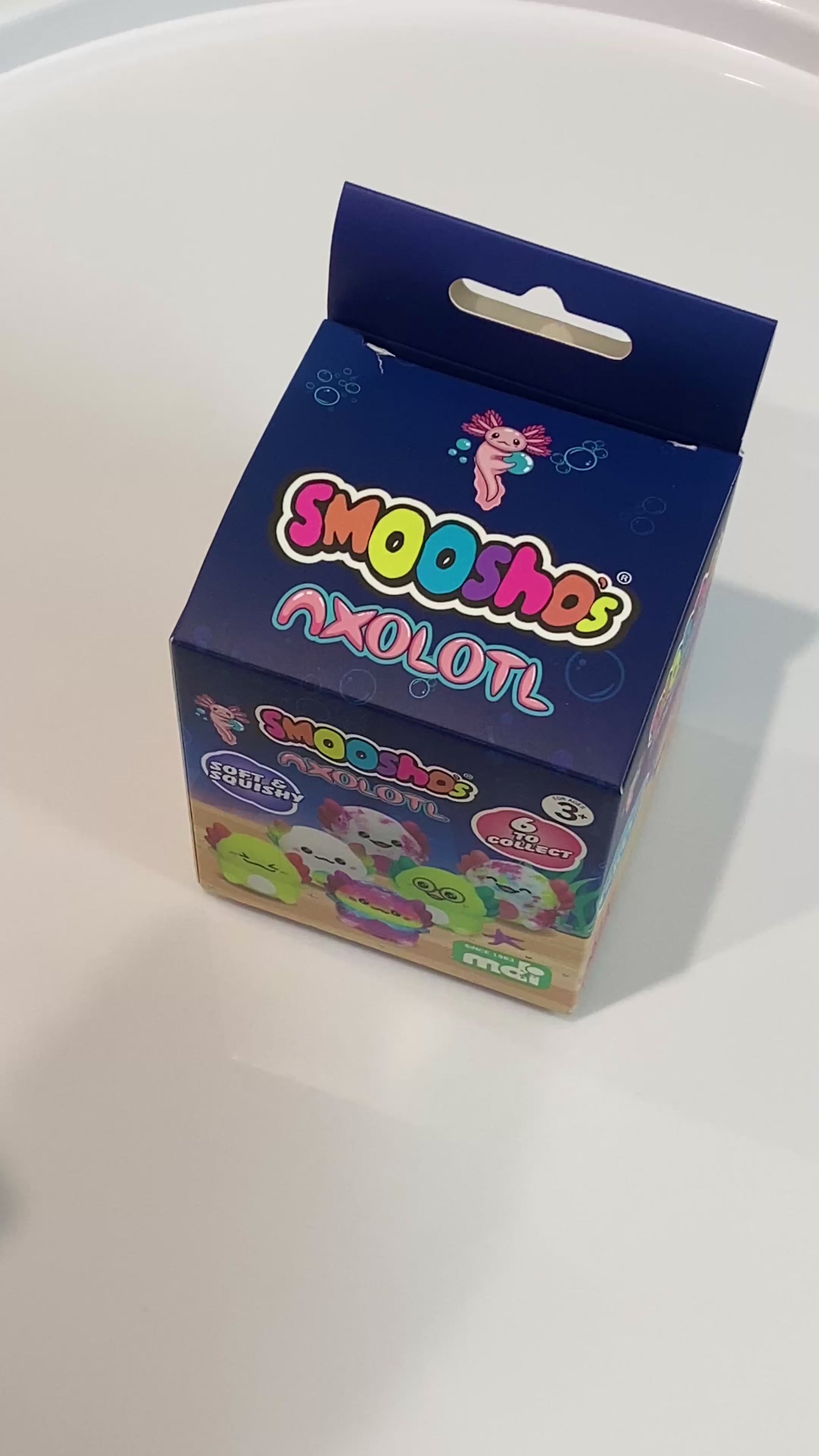 Video of Smoosho's Axolotl being unboxed and squished